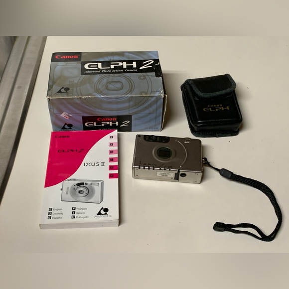 1999 Vintage Canon ELPH 2 APS Film Point and Shoot Camera - Picture 4 of 14